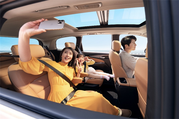 全球唯一10万级混动MPV——上汽大通 G50 混动上市，售价13.98万起